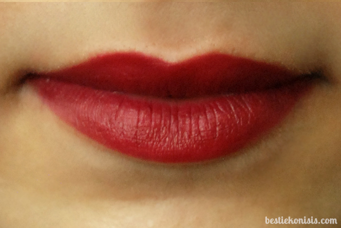 Kate Moss Rimmel London Lasting Finish Matte Lipstick 107 Lip Swatch