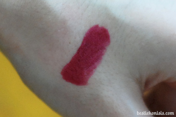 Kate Moss Rimmel London Lasting Finish Matte Lipstick 107 Swatch