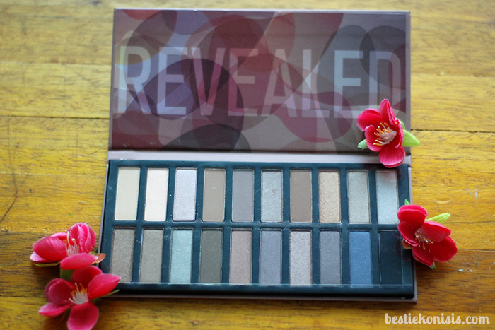 Coastal Scents Revealed Palette Review Swatches
