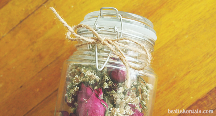 DIY dried roses in jar step 4